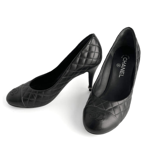 Second hand Chanel Cap - Toe Matelassè Leather High Heel Pump 39 1/2 C Black - Tabita Bags
