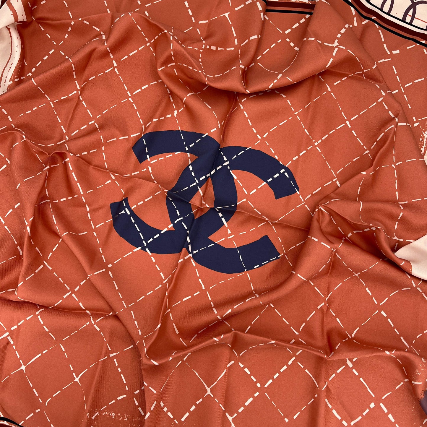 Second hand Chanel CC Silk Foulard Dust Pink - Tabita Bags