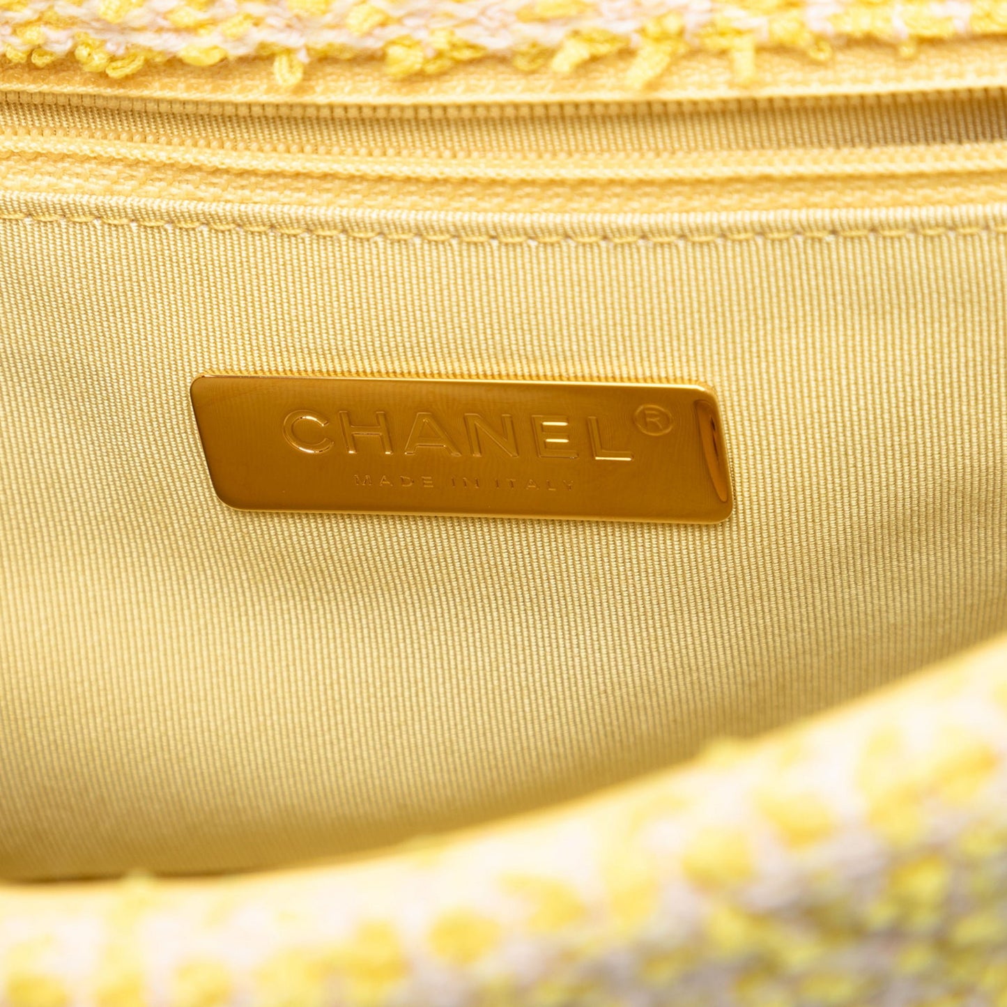 Second hand Chanel CHANEL 19 Medium Tweed Matelassè Flap Handbag Yellow - Tabita Bags