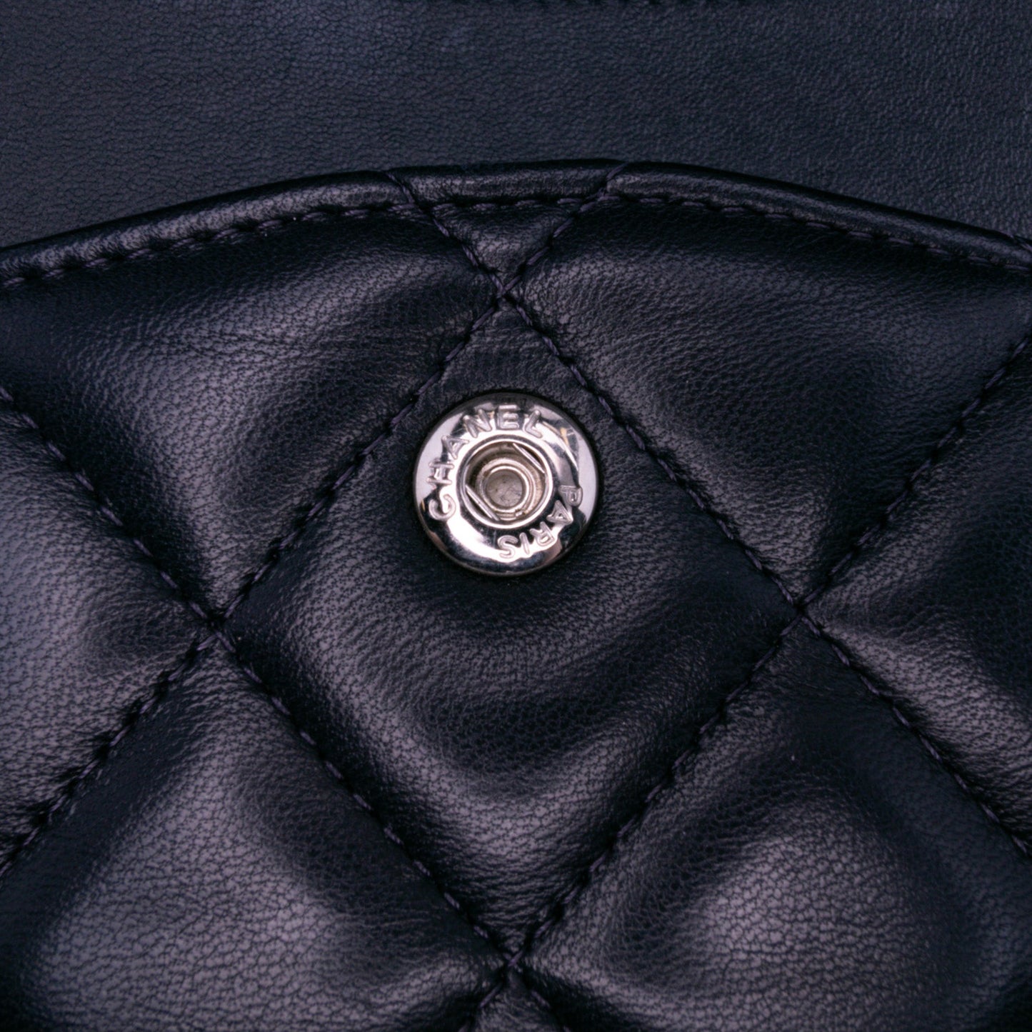 Second hand Chanel Classic Double Flap Jumbo Lambskin Leather Matelassè Handbag Black - Tabita Bags