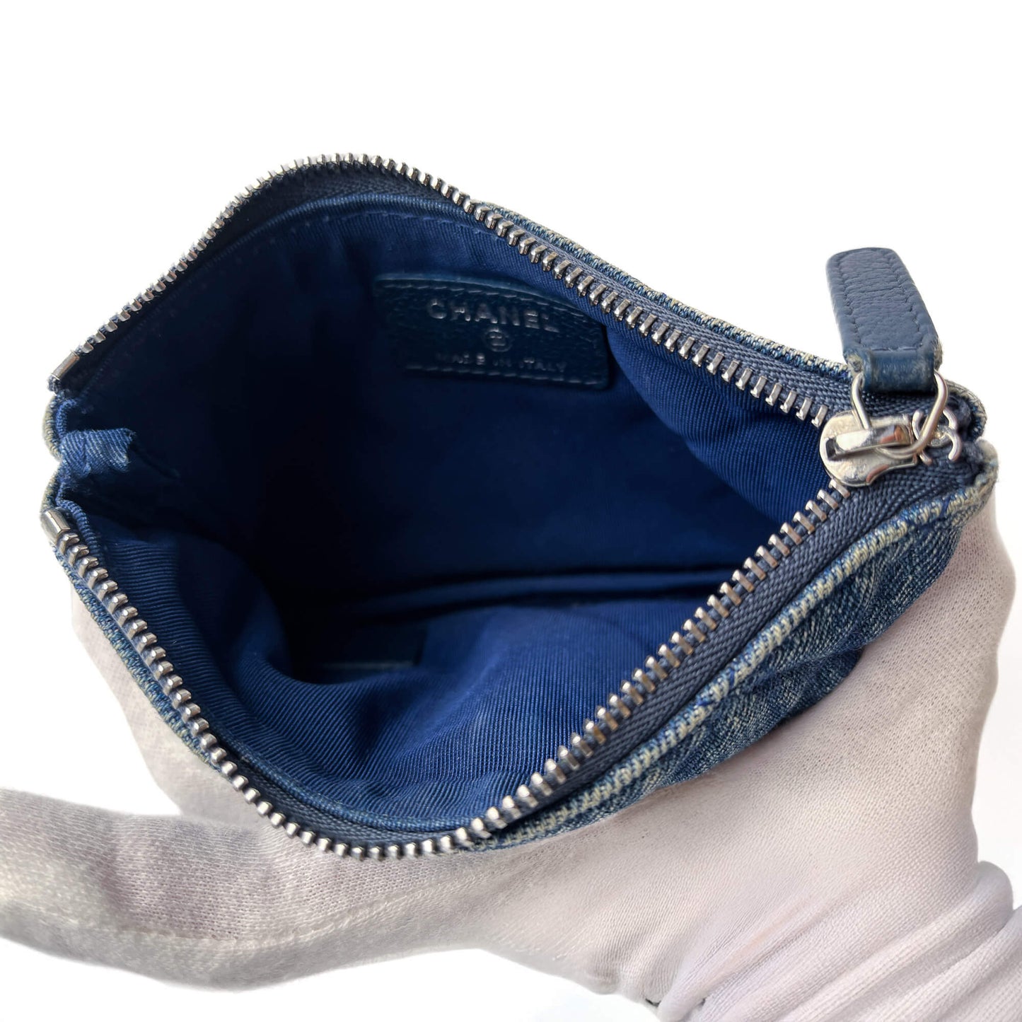 Second hand Chanel Classic Quilted Denim Pouch Blue - Tabita Bags