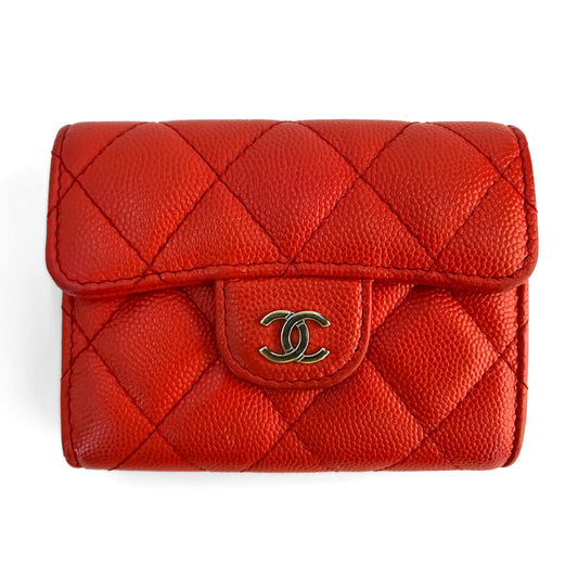 Second hand Chanel Classic Single Flap Small Caviar Leather Matelassè Folding Wallet Red - Tabita Bags