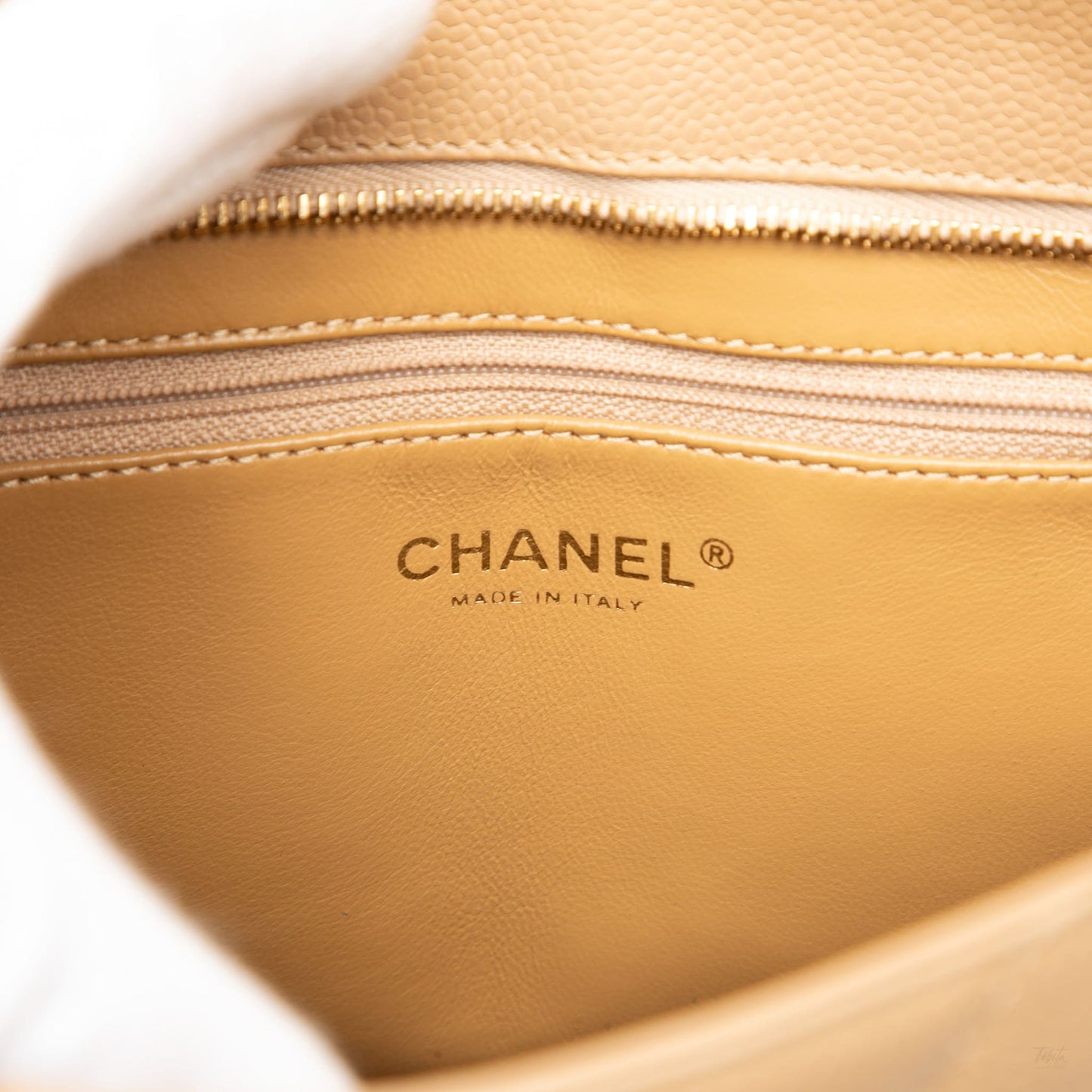 Second hand Chanel Vintage Medallion Caviar Leather Quilted Tote Handbag Beige - Tabita Bags