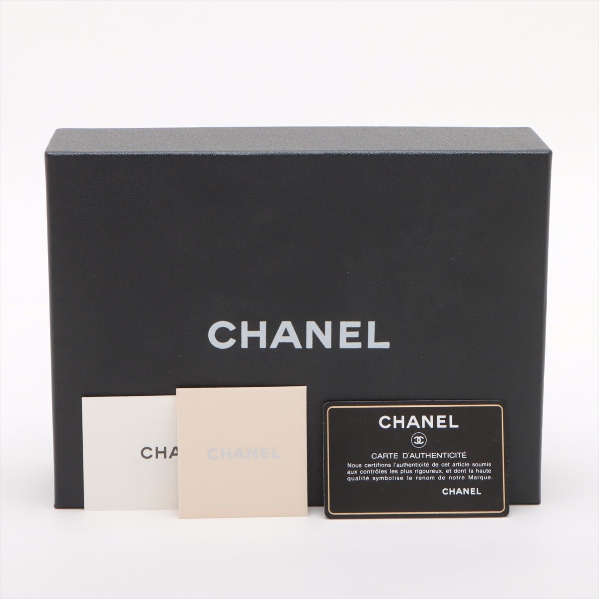 Second hand Chanel WOC Quilted Lambskin Leather 2 - Ways Flap Crossbody Raspberry Red - Tabita Bags