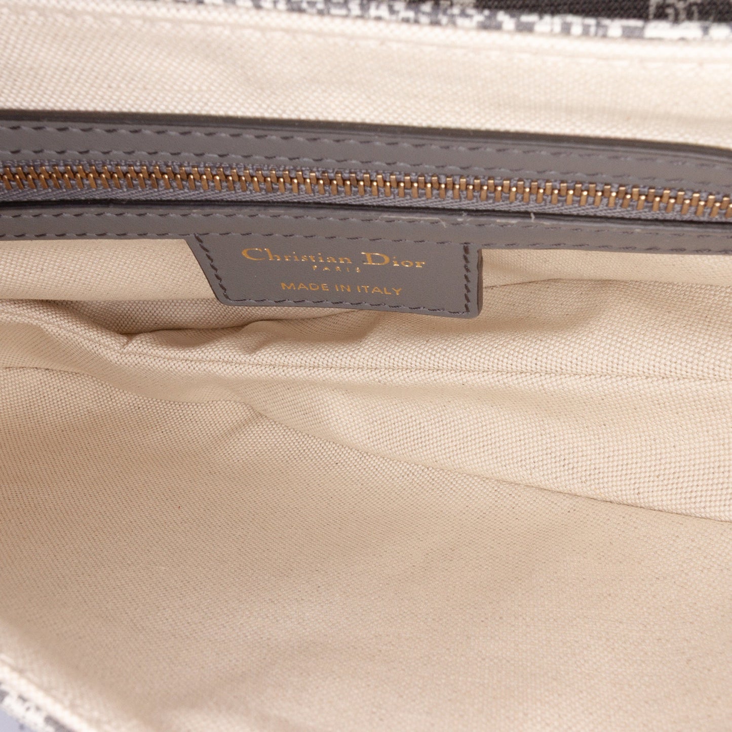 Second hand Dior Saddle Canvas Saddle Handbag No Strap Grey - Tabita Bags