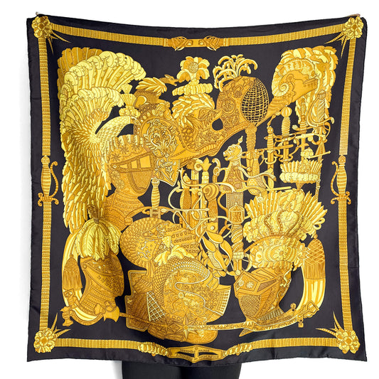 Second hand Hermes Foulard 90 Silk Armetes en Panache Black - Tabita Bags