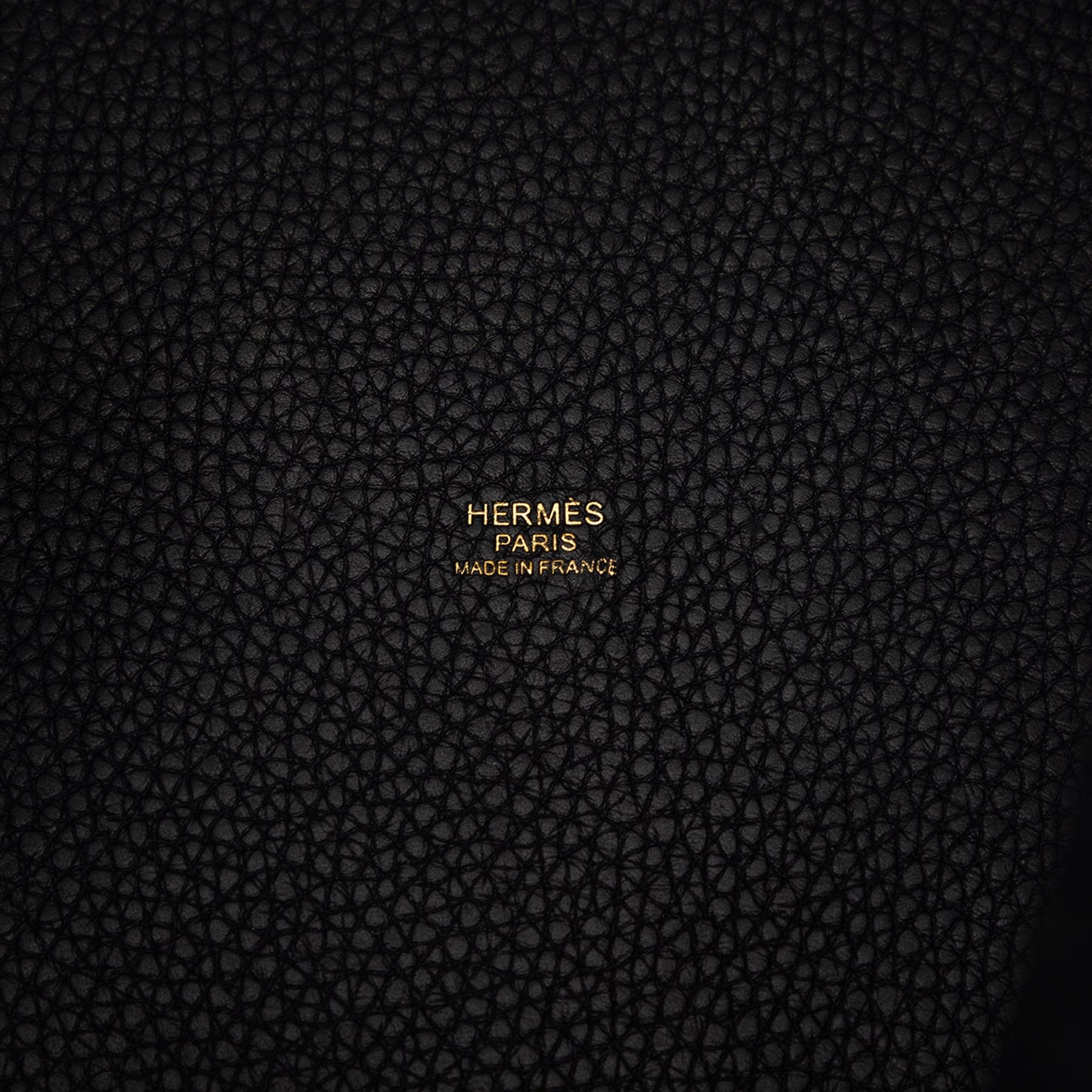 Second hand Hermes Picotin 22 Leather Lock Bucket Handbag Noir - Tabita Bags