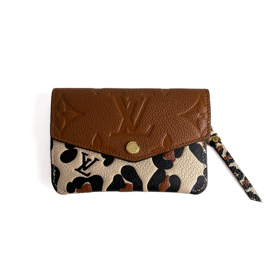Second hand Louis Vuitton Wild at Heart Leather Wallet Brown - Tabita Bags