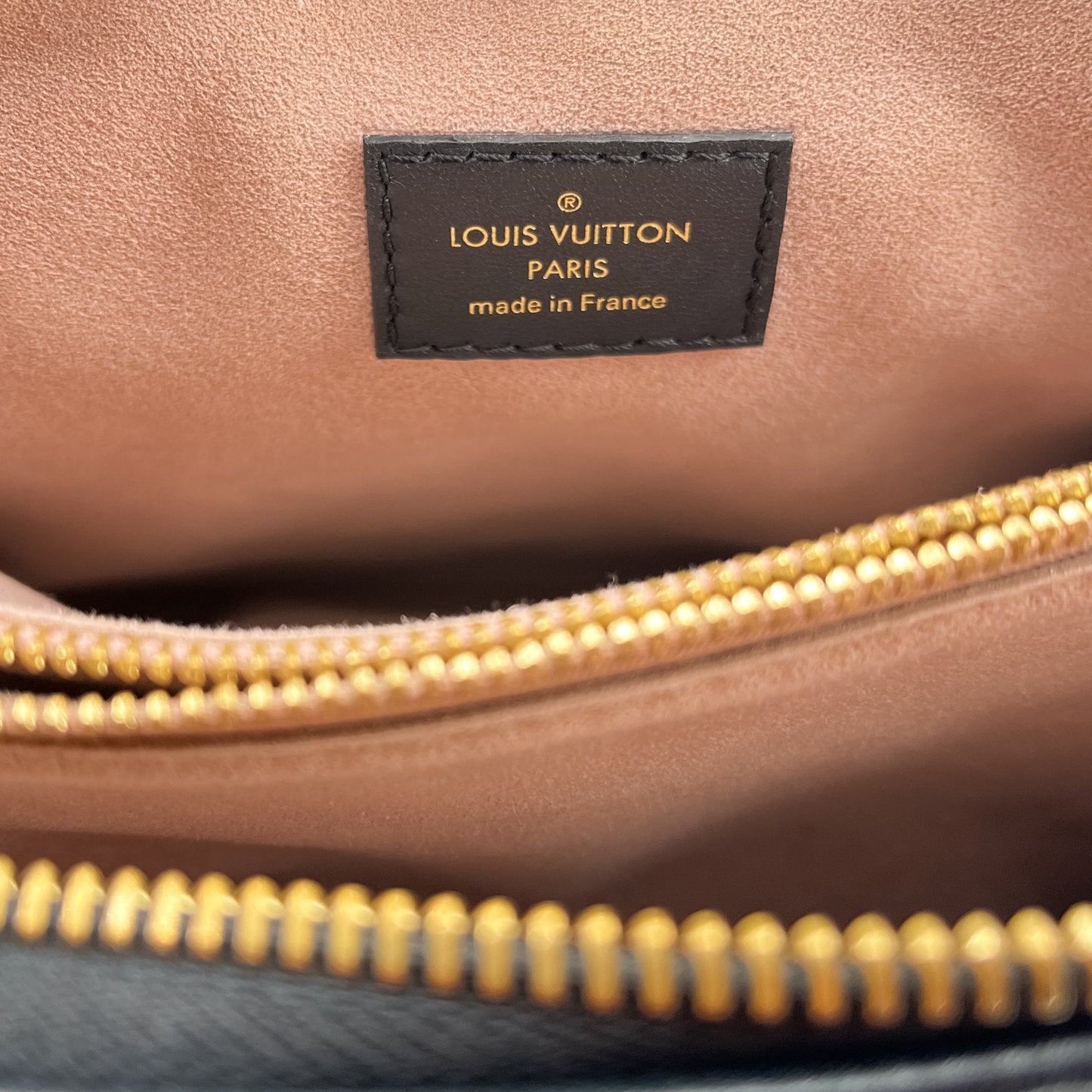 Second hand Louis Vuitton Coussin PM Black Leather - Tabita Bags