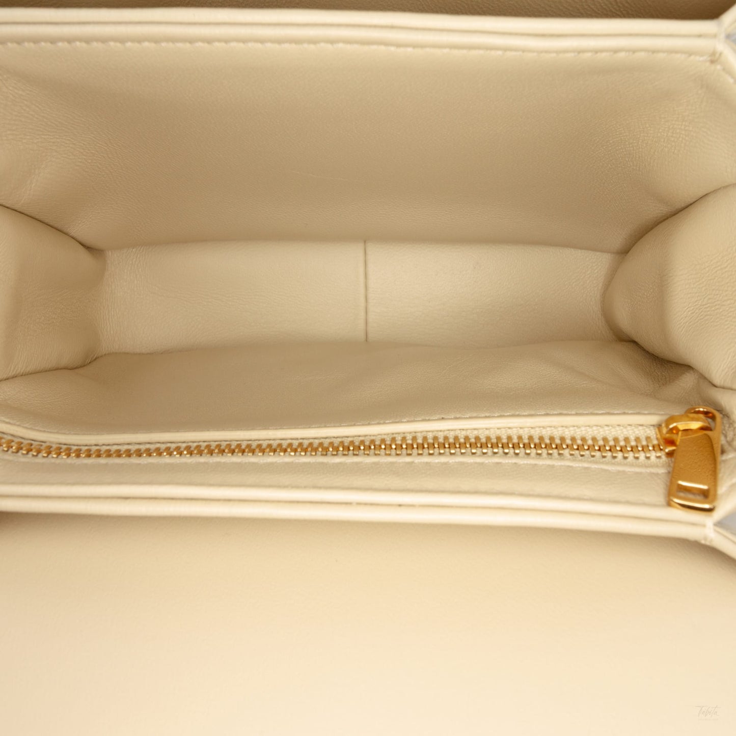 322606058 Celine Teen Shiny Calfskin Triomphe Crossbody Beige 4
