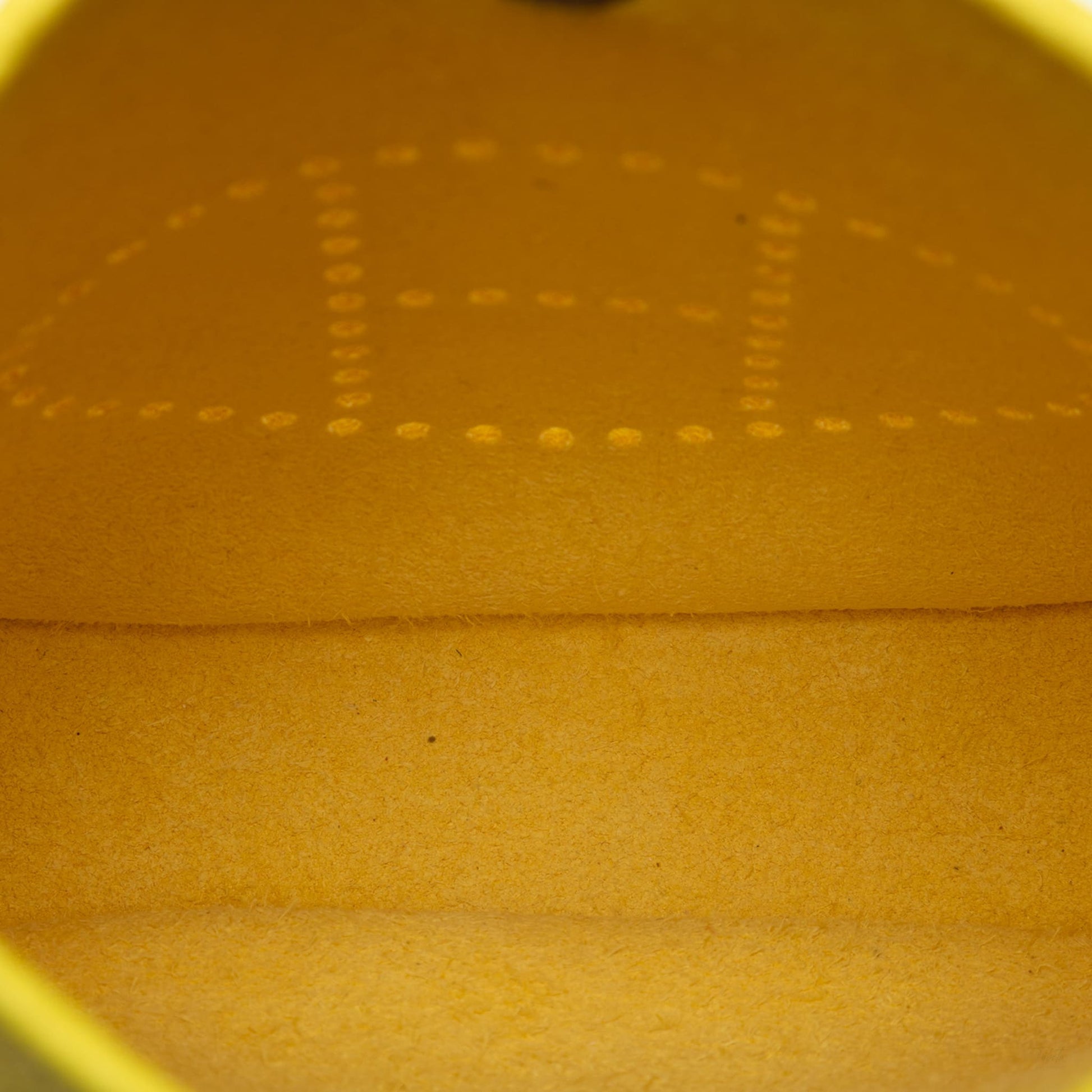322606059 Hermès Clemence Amazone Evelyne 16 Yellow 4