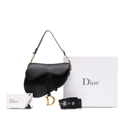 Saddle Borsa in pelle di vitello liscia 2-Ways Nero 