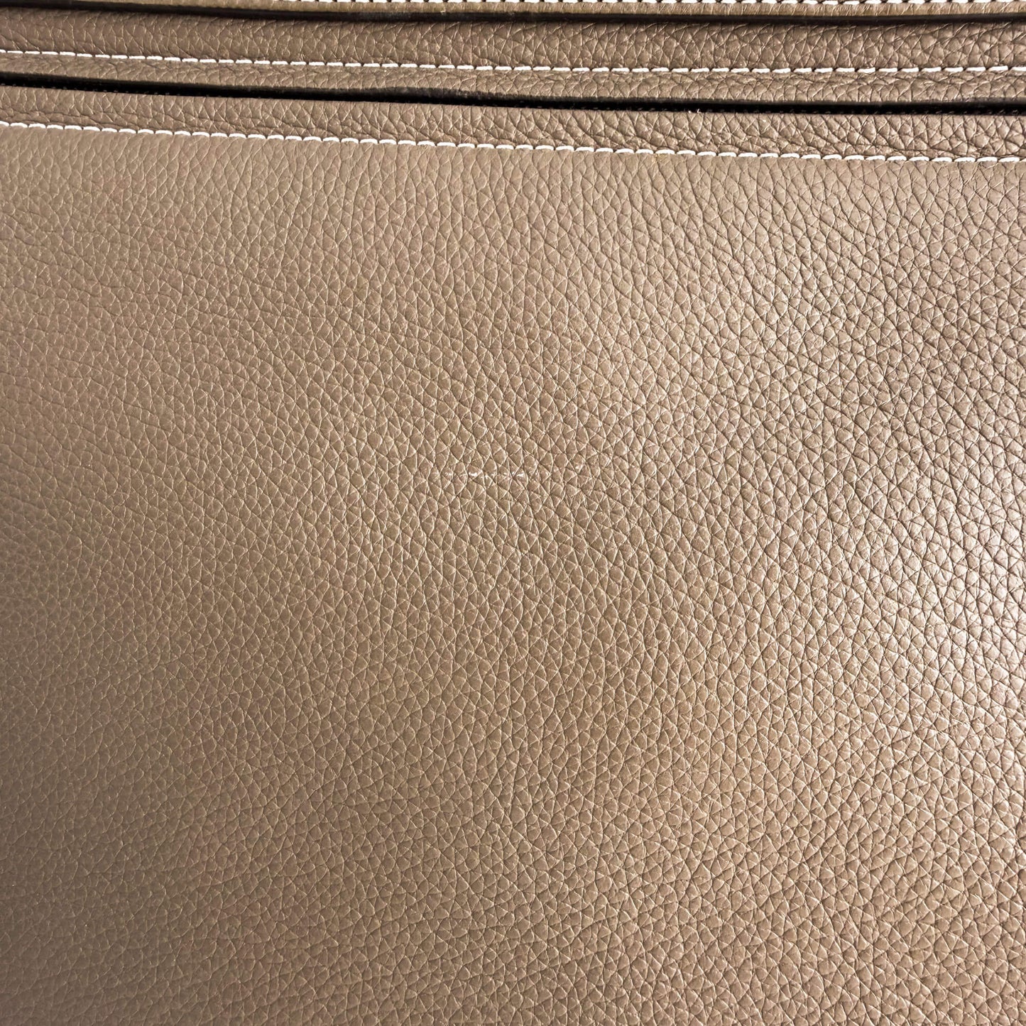 Trapeze Large Leather Top-handle Handbag Beige
