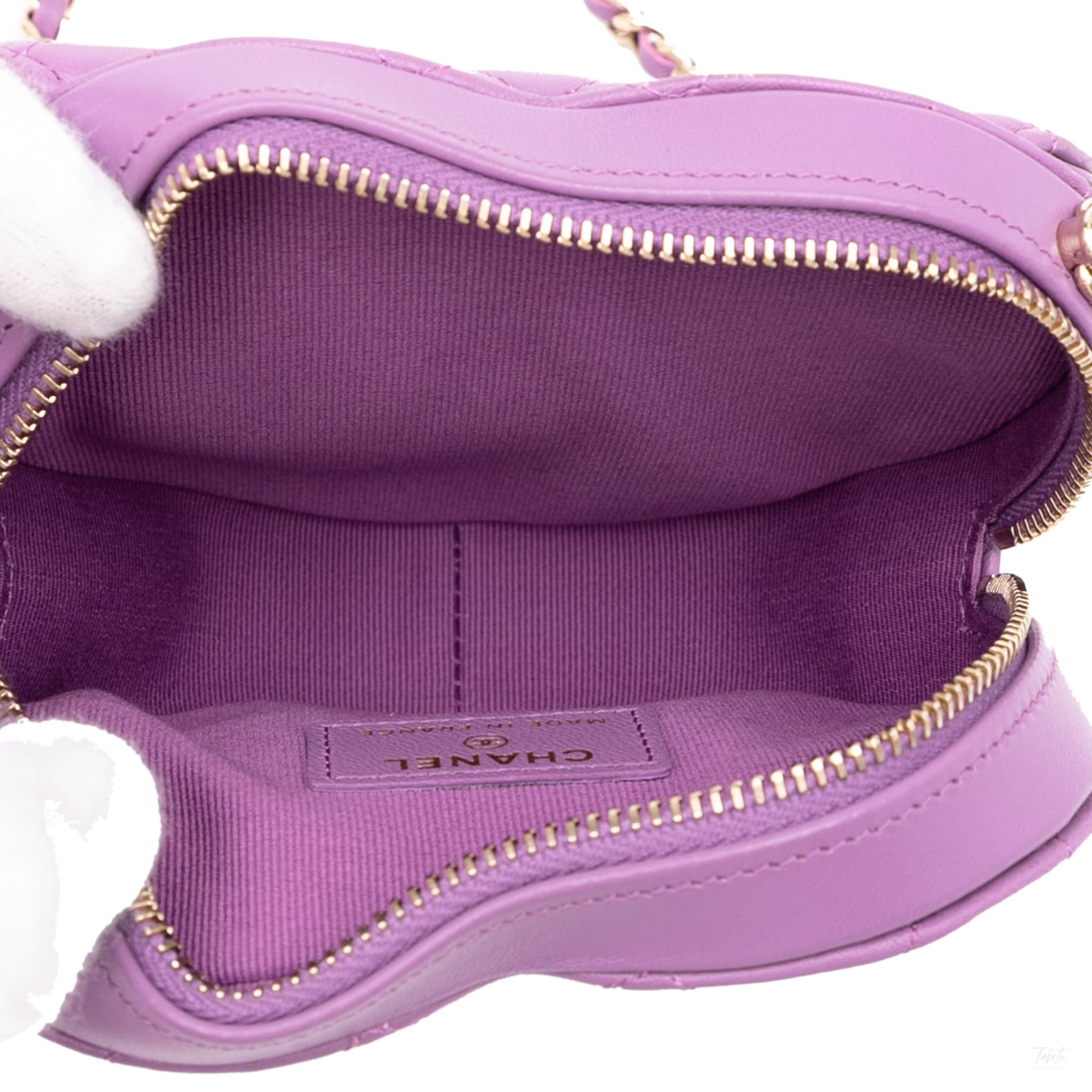 322608071 CC Lambskin Leather Love Heart Crossbody Purple 4