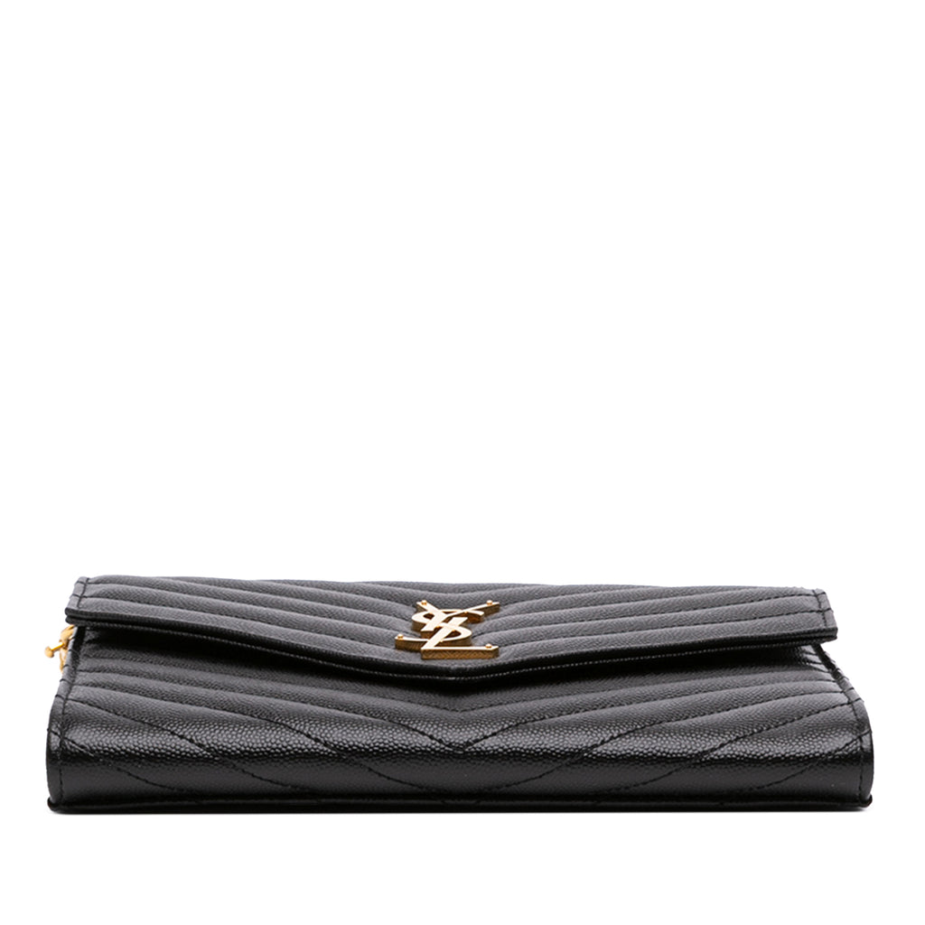 Bolsa a tiracolo Cassandre Envelope Grained couro Pouch acolchoada Chevron em couro texturizado Preto 