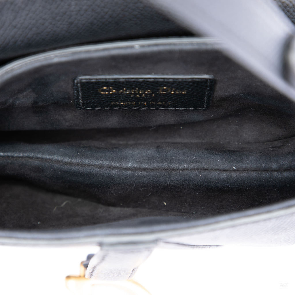 322609051 Saddle Mini Grained Calfskin Leather No Strap Handbag Black 4