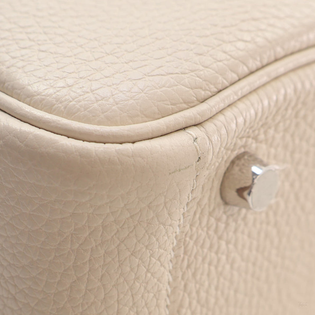 322610005 Lindy 26 Clemence Leather Crossbody Beige 9