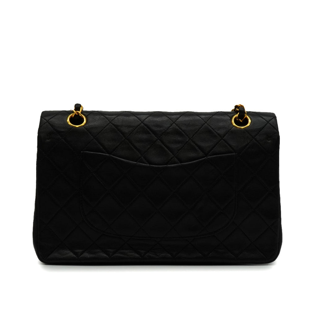 Vintage Classic Double Flap Medium Lambskin Leather Matelassè Shoulder Bag Black