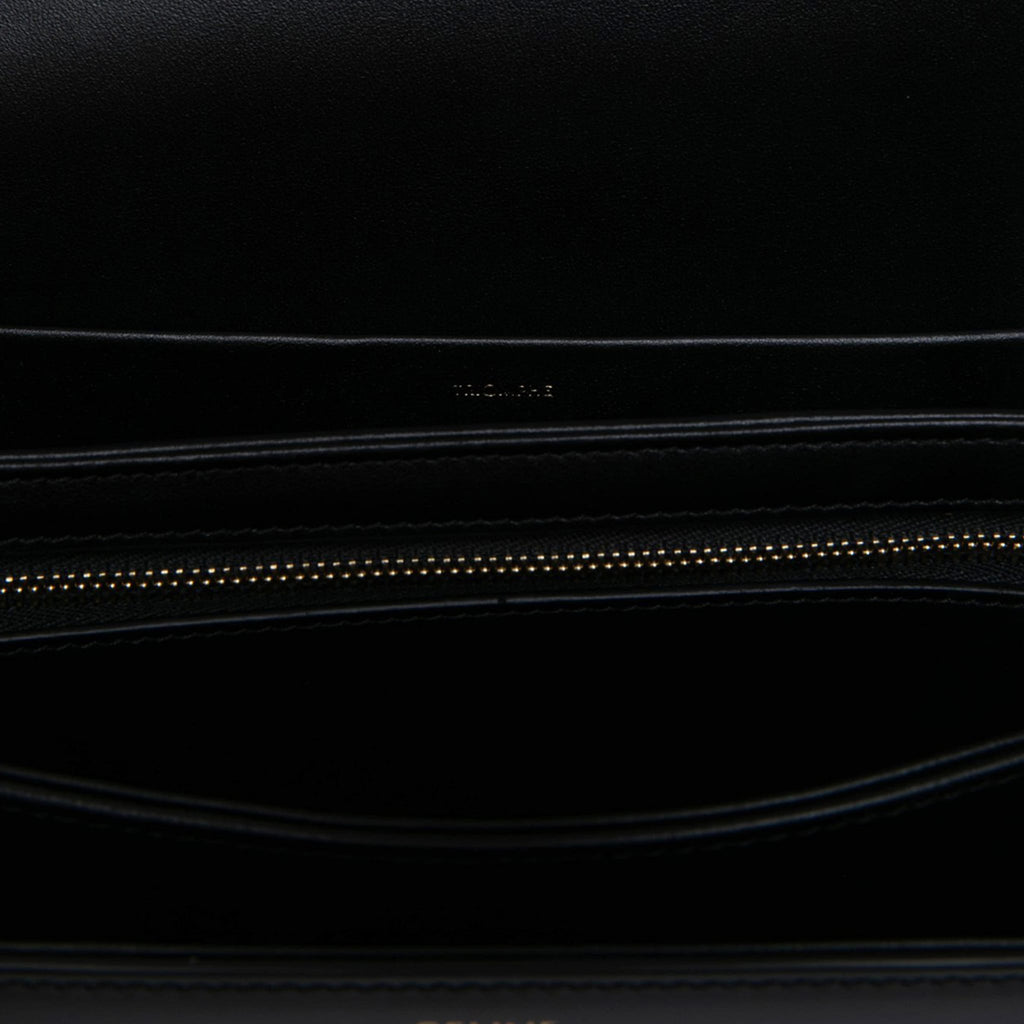 322610087 Triomphe Classique Shiny Calfskin Leather Flap Crossbody Black 5