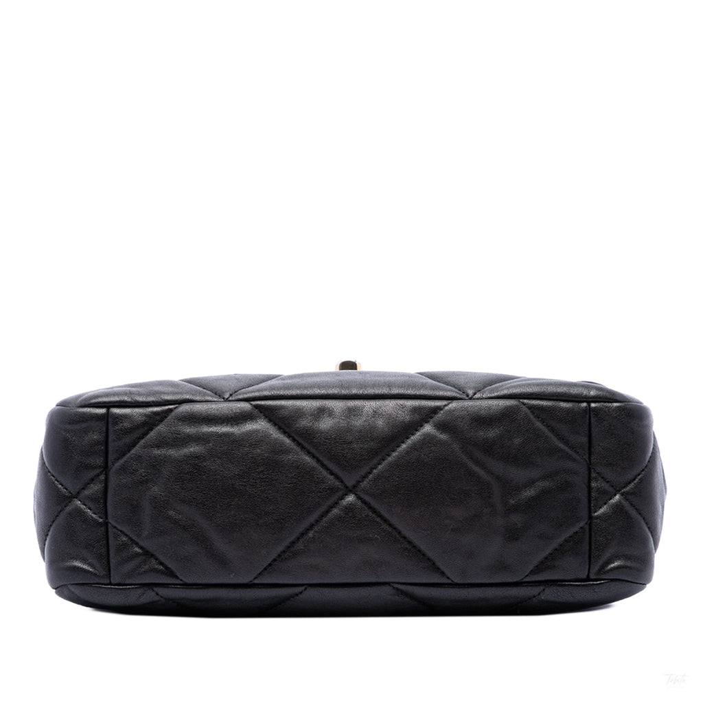 322610097 CHANEL 19 Medium Lambskin Leather Matelassè Flap Handbag Black 3