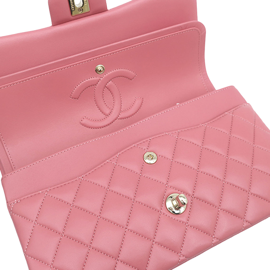 Classic Double Flap Medium Lambskin Leather Matelassé Shoulder Bag Pink 