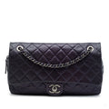 322610111 Easy Flap Jumbo Iridescent Caviar Leather Quilted Shoulder Bag Purple 1
