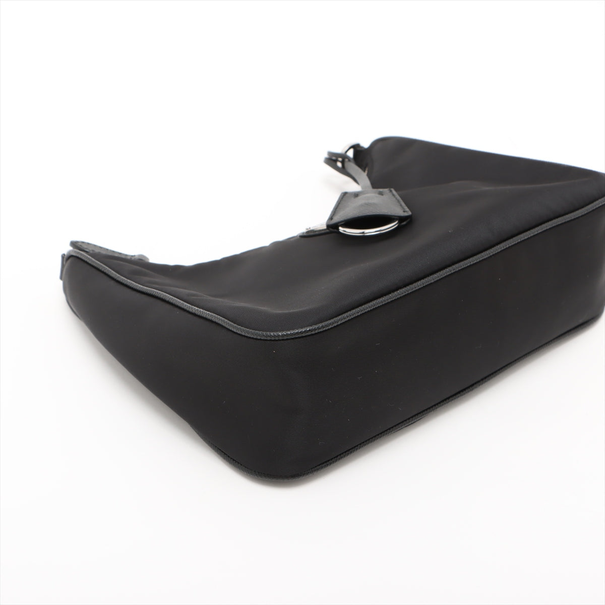 Re-Edition 2005 Econyl Nylon Pouch Crossbody Black