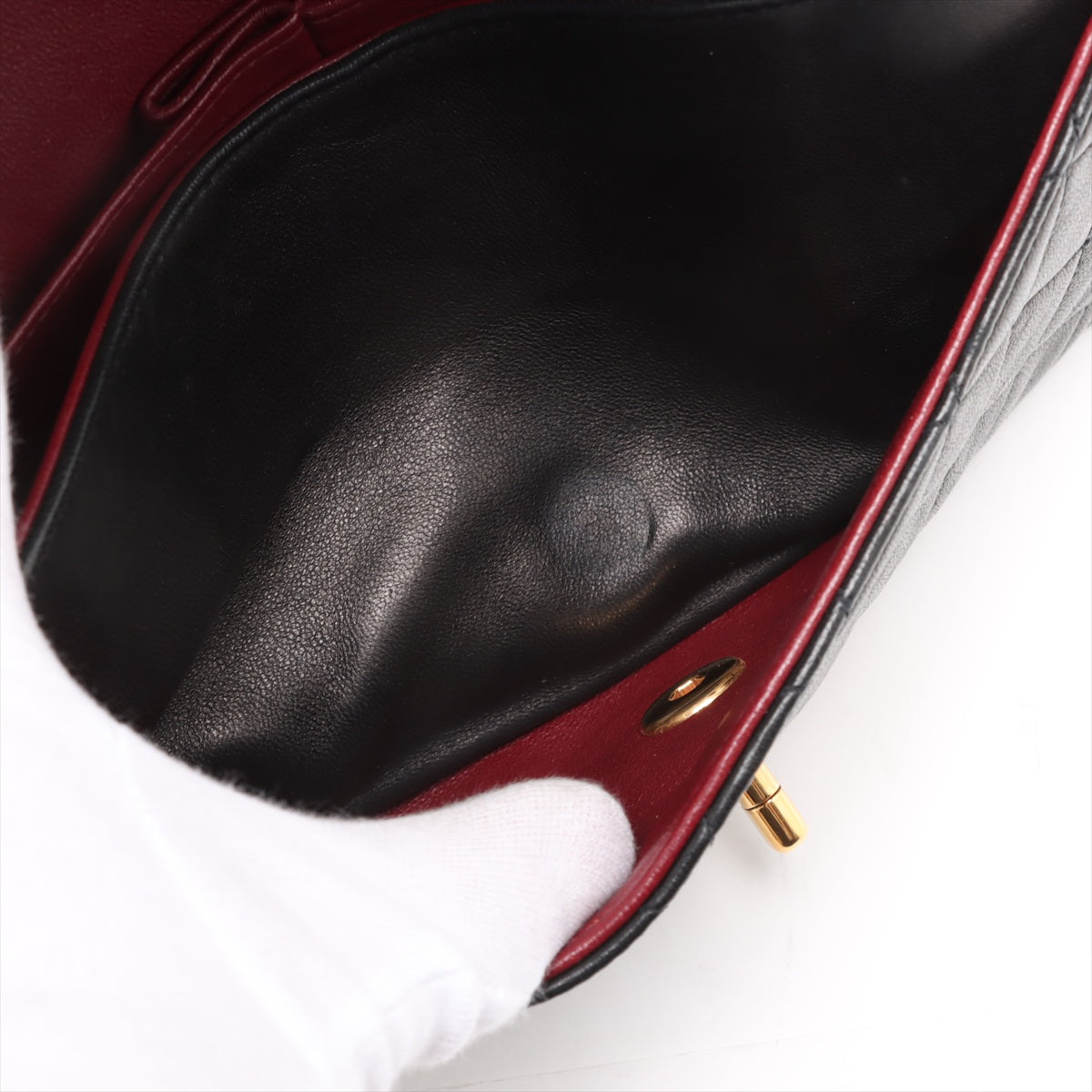 Vintage Classic Double Flap Small Lambskin Leather Matelassè Shoulder Bag Black