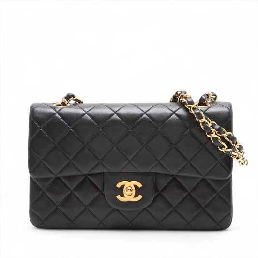 Vintage Classic Double Flap Small Lambskin Leather Matelassè Shoulder Bag Black