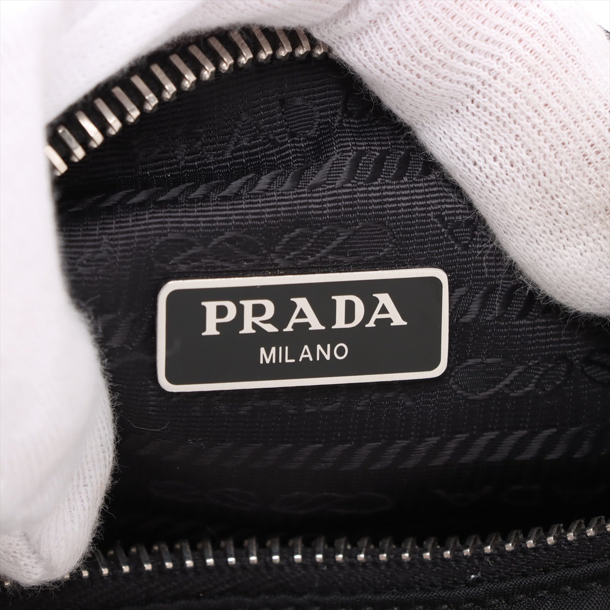 Re-Edition 2005 Econyl Nylon Pouch Crossbody Black