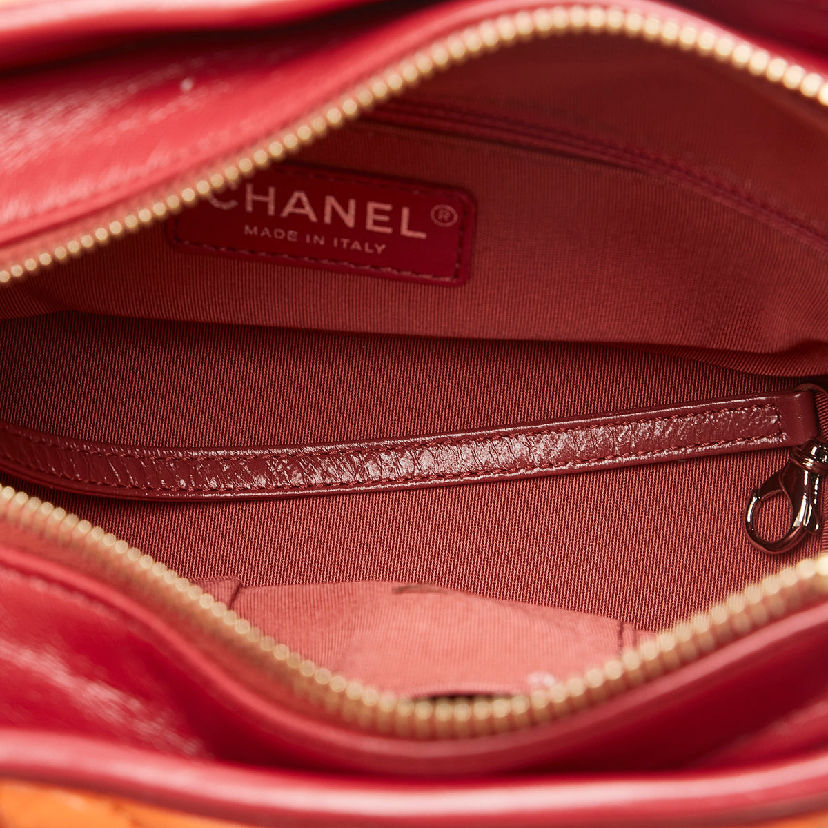 Gabrielle Small Chevron in pelle di agnello Borsa a spalla Arancione 