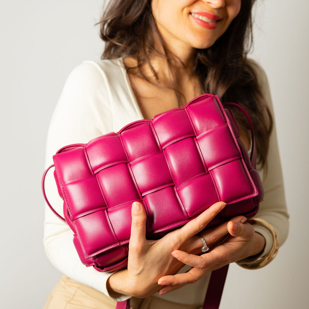 Cassette rembourrée Sac à bandoulière en cuir Violet