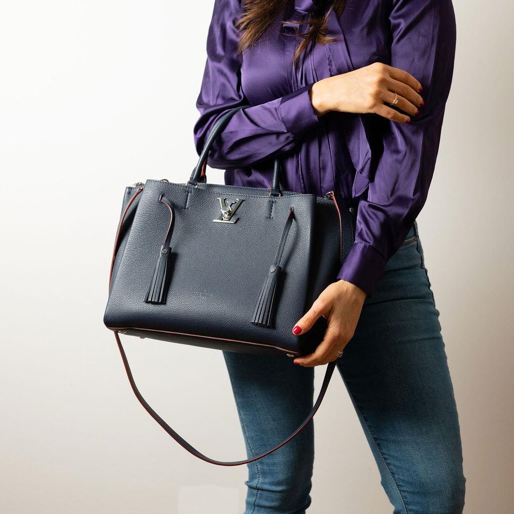 LockMeTo Pelle di vitello martellata a 2 vie Tote Borsa Navy