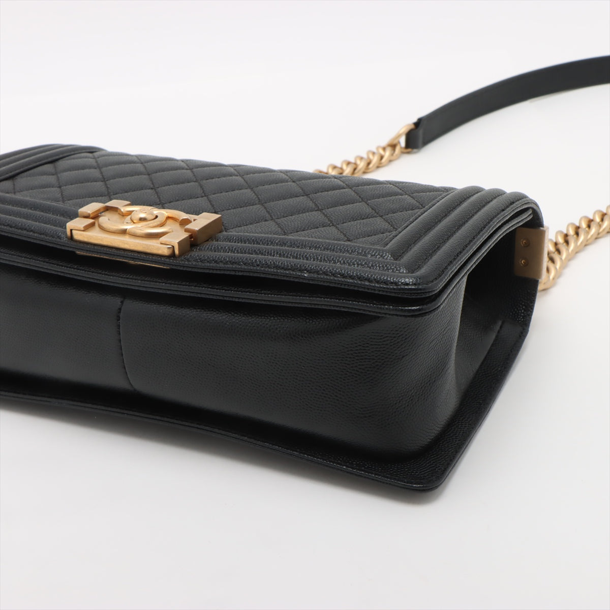 Boy Mittel Caviar Leder Quilted Schultertasche Schwarz 
