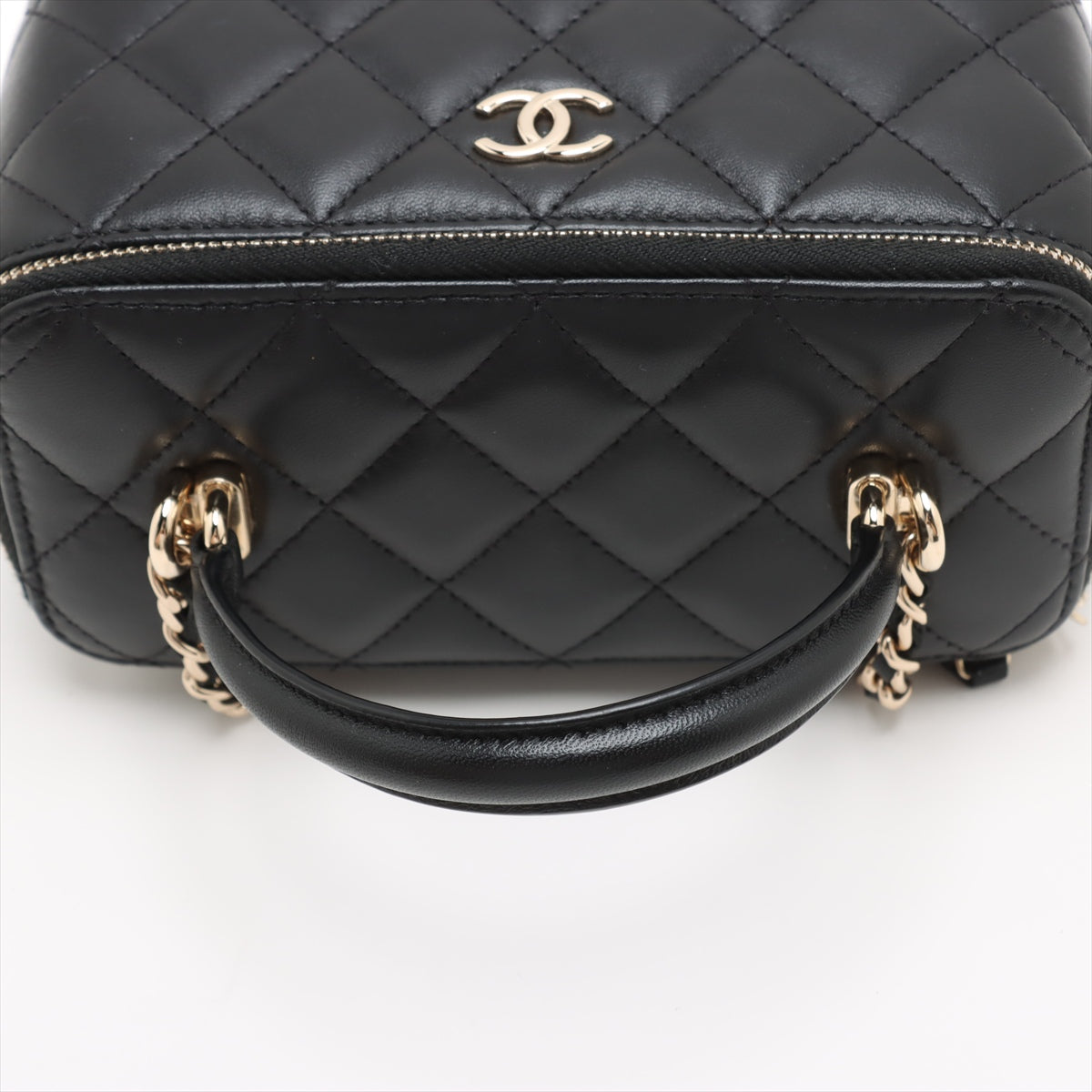 Vanity Case Small Lambskin Leather Quilted with Chain Handbag Black