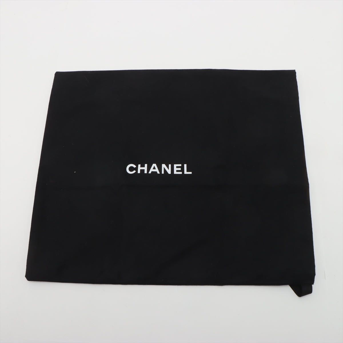 CHANEL 19 Medium Lambskin Leather Matelassè Flap Handbag Black