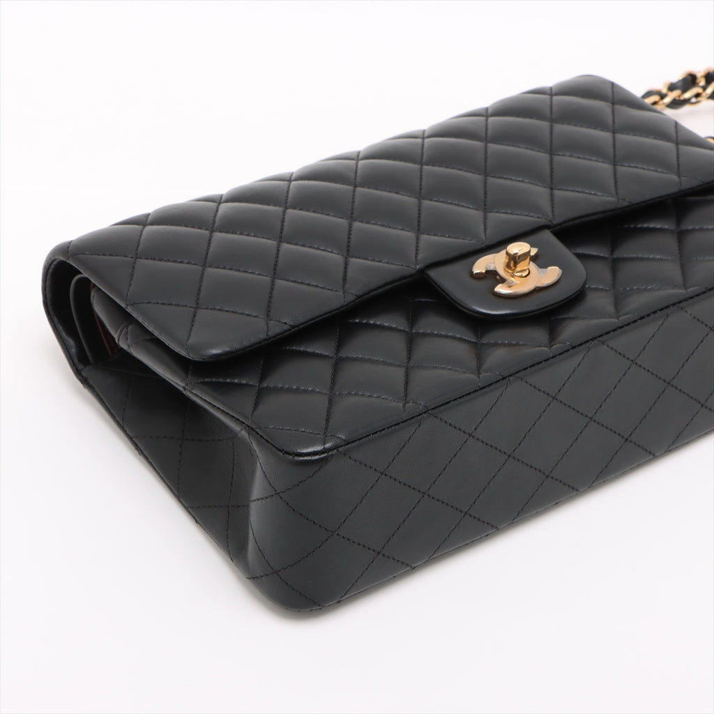 Classic Double Flap Medium Leather Matelassè Shoulder Bag Black