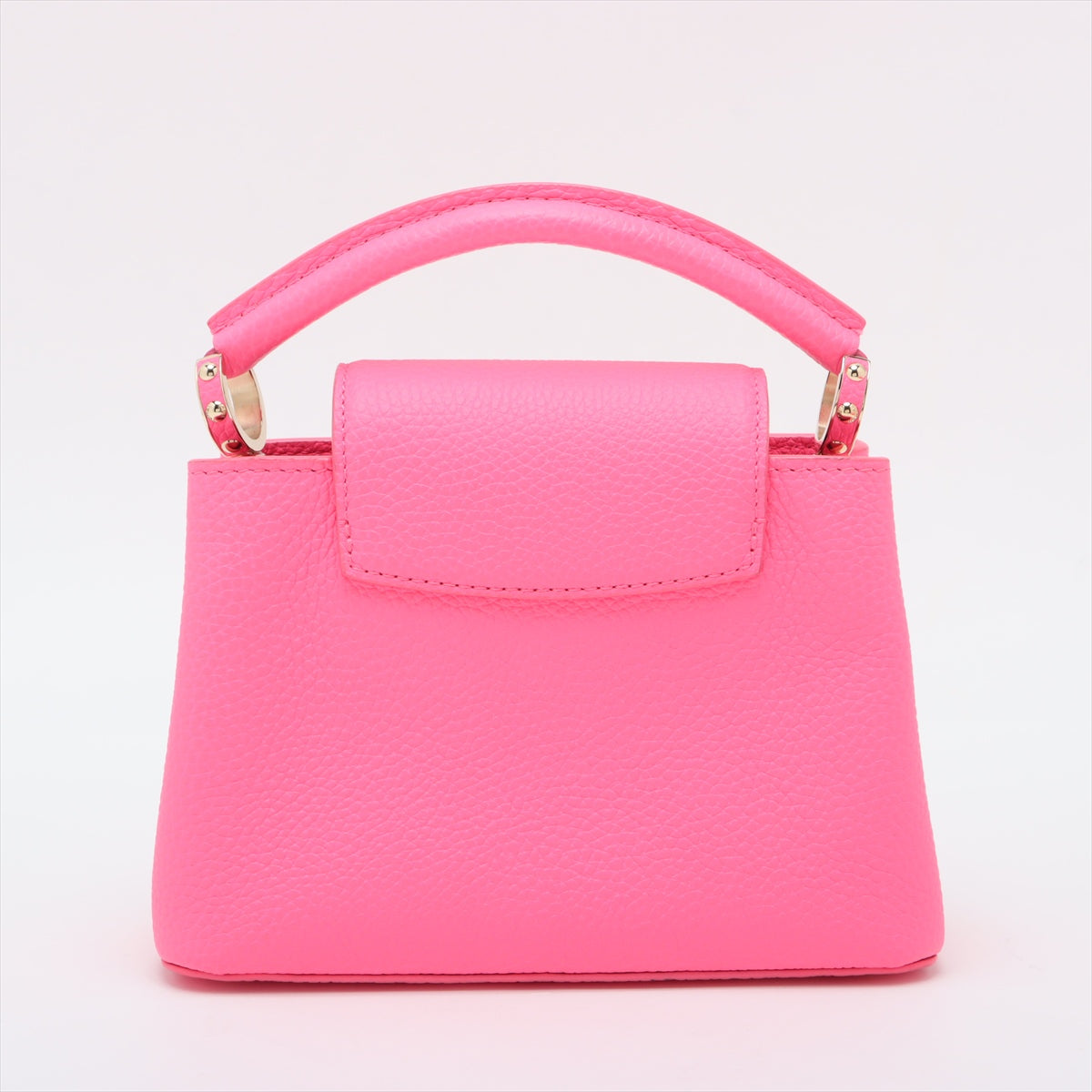 Capucines Mini Taurillon Leather Handbag Pink
