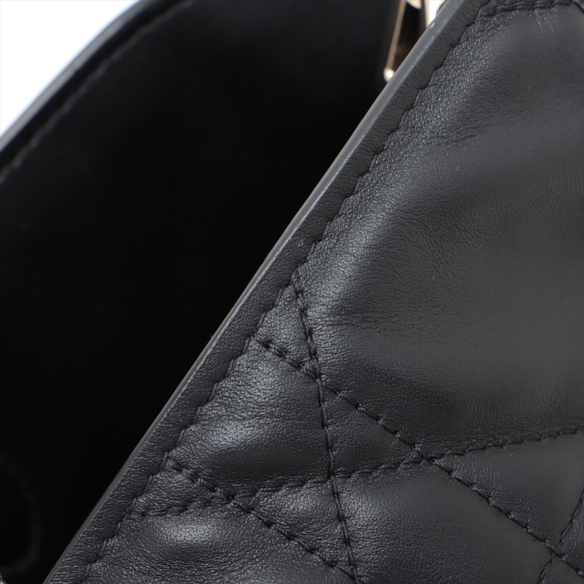 Toujours Large Calfskin Leather Lucky Star Macrocannage 2-Way Handtasche Schwarz 
