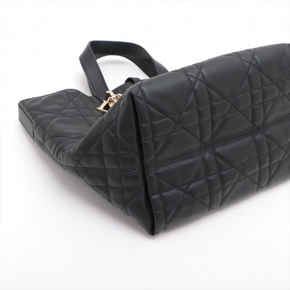 Toujours Large Calfskin Leather Lucky Star Macrocannage 2-Way Handtasche Schwarz 