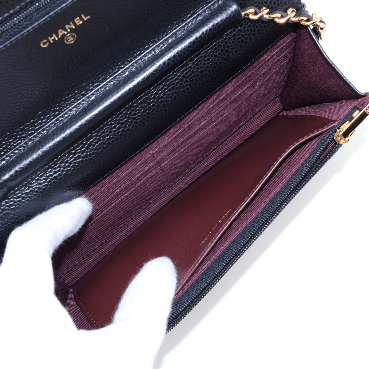 WOC Caviar Leder Quilted Flap Umhängetasche Schwarz 