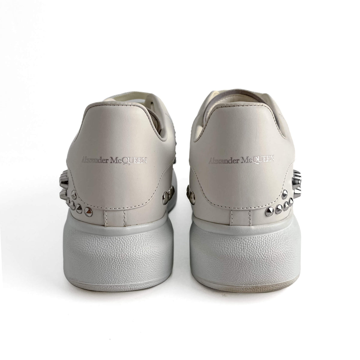 Second hand Alexander Mcqueen Top Low Studed Leather Sneakers 40 White - Tabita Bags