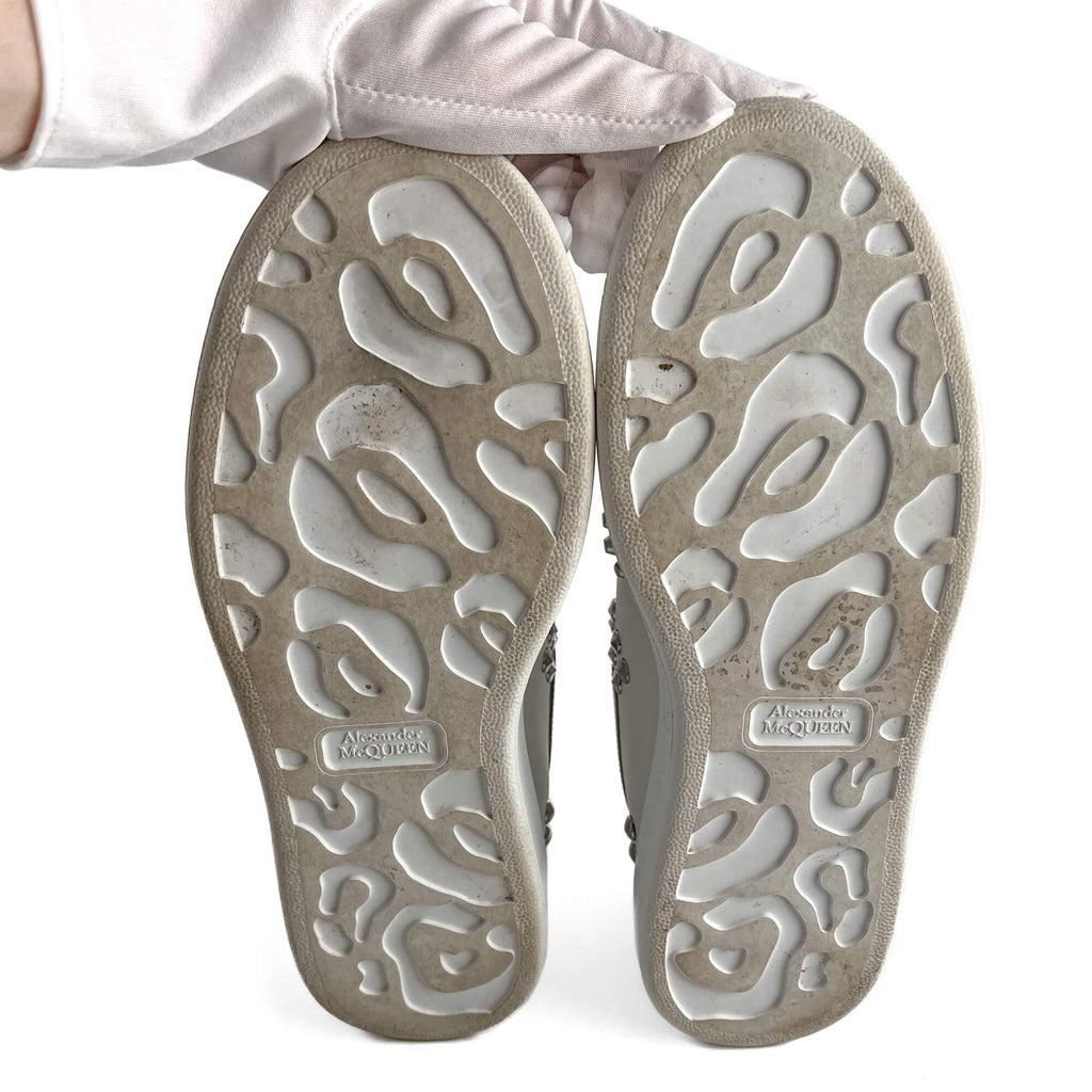 Second hand Alexander Mcqueen Top Low Studed Leather Sneakers 40 White - Tabita Bags