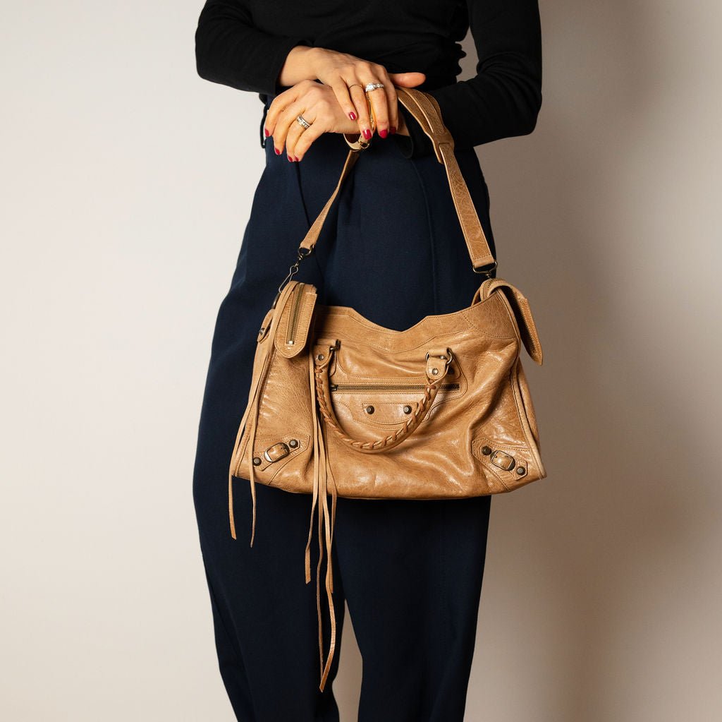 Second hand Balenciaga City Leather Shoulder Bag Beige - Tabita Bags