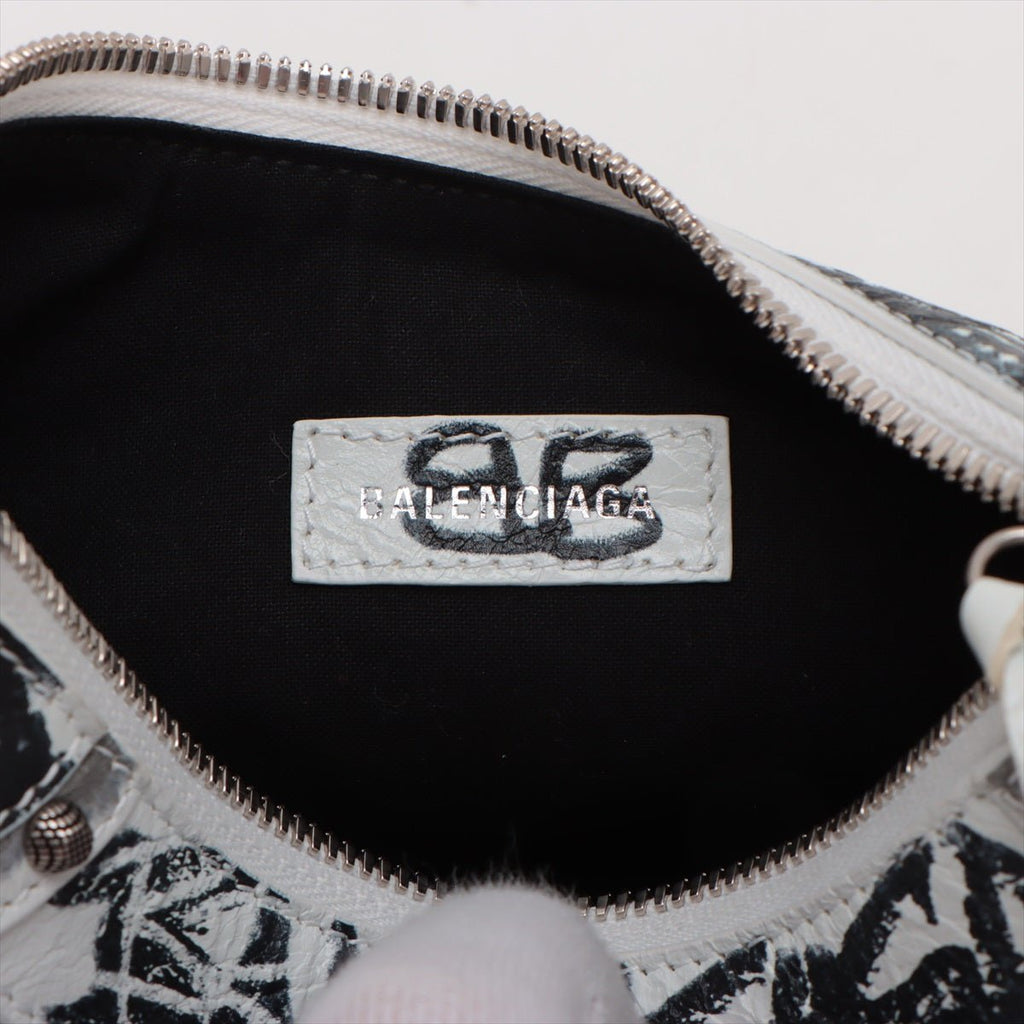 Second hand Balenciaga Le Cagole XS Arena Lambskin Leather 2 - Ways Hobo Bag Black & White - Tabita Bags