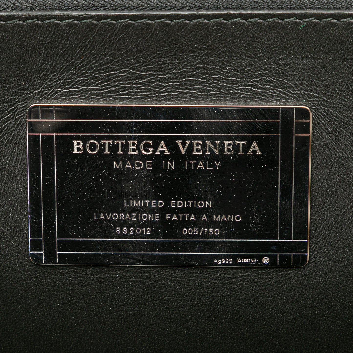 Second hand Bottega Veneta Cabat Medium Leather Intrecciato Tote Handbag Black - Tabita Bags