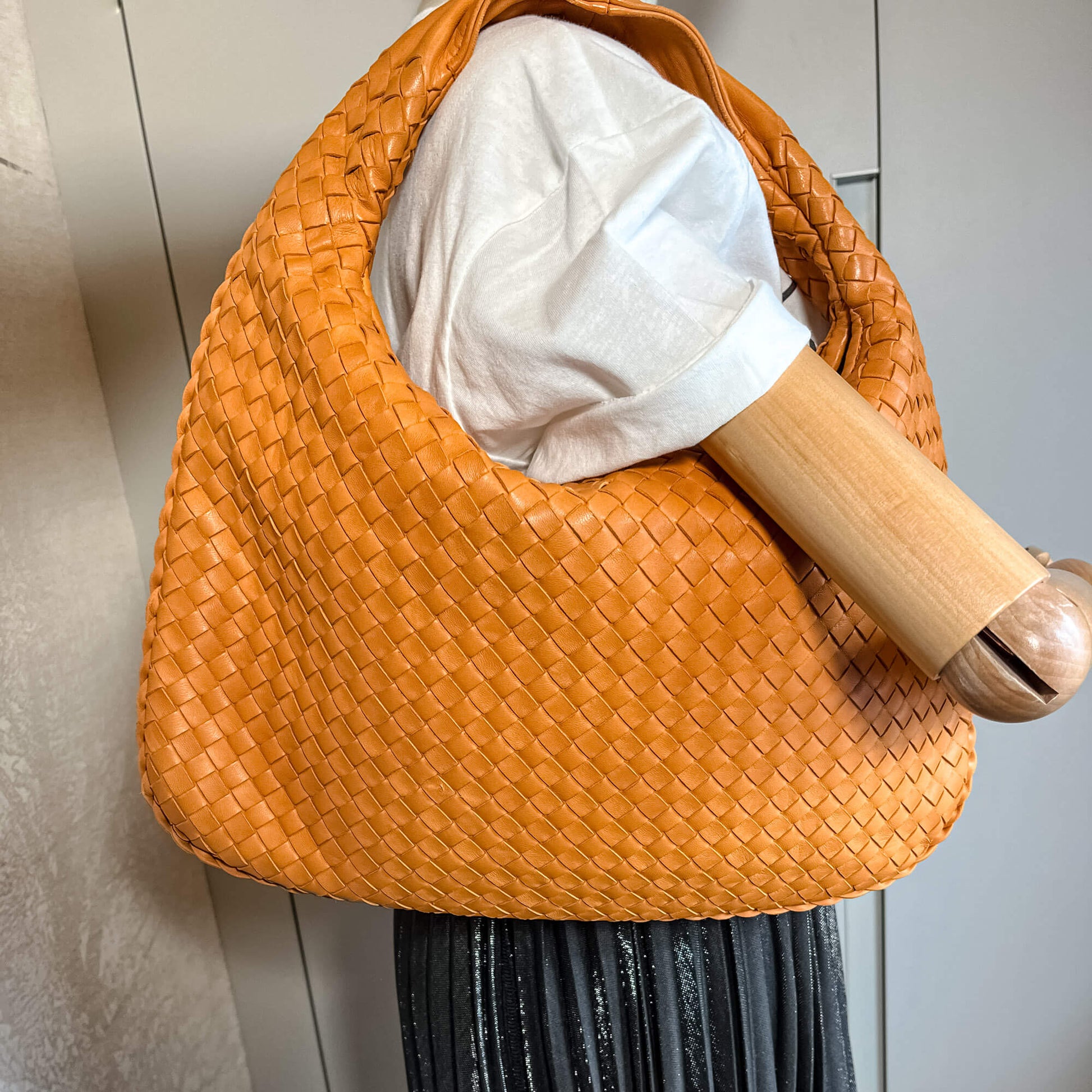 Second hand Bottega Veneta Hobo Shoulder Bag Intrecciato Leather 2-Ways Orange - Tabita Bags