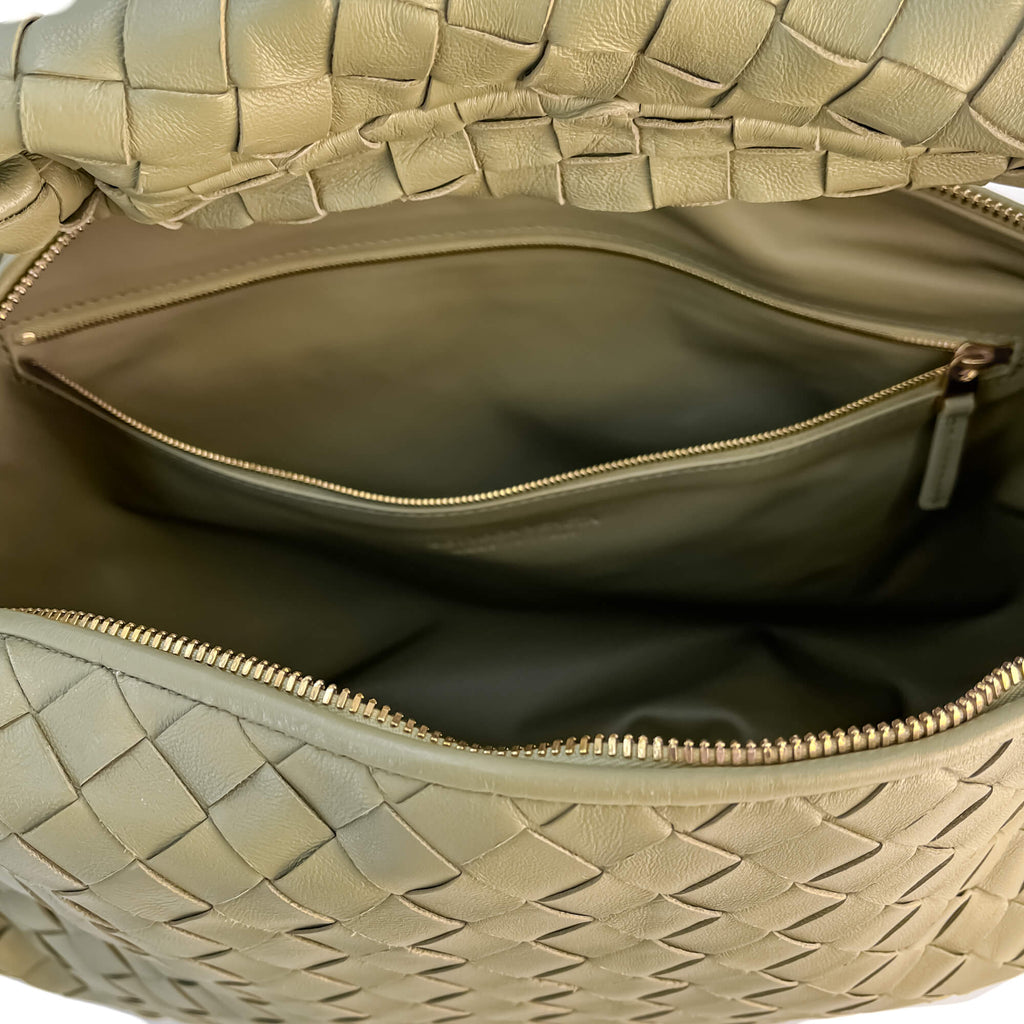 Second hand Bottega Veneta Jodie Classic Leather Intrecciato Hobo Handbag Travertine - Tabita Bags
