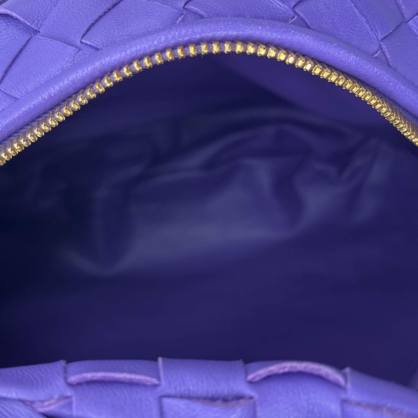 Second hand Bottega Veneta Jodie Teen Intrecciato Hobo Bag Purple - Tabita Bags