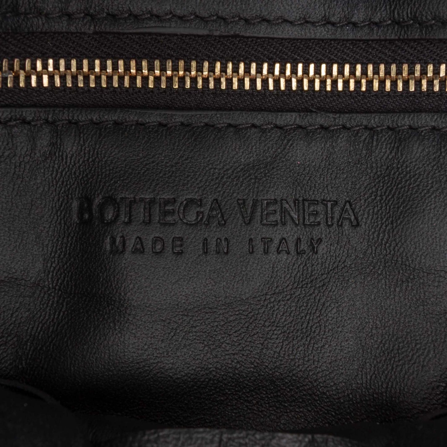 Second hand Bottega Veneta Padded Cassette Leather Crossbody Black - Tabita Bags